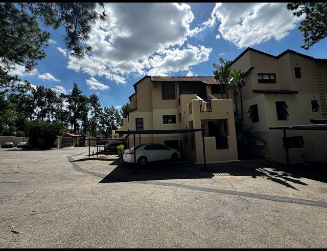 2 BEDROOM APARTMENT SOLD IN BRYANSTON